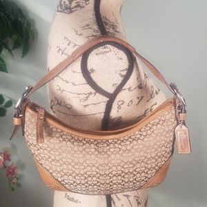 Coach Signature Shoulder Bag